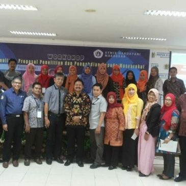 Workshop Penulisan Proposal Penelitian dan Pengabdian Masyarakat oleh LPPM STMIK Handayani Makassar